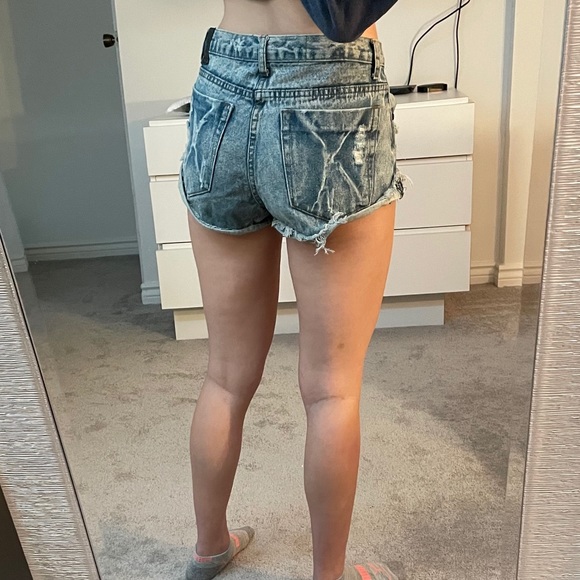 One Teaspoon Blue Jean Shorts - Picture 5 of 6